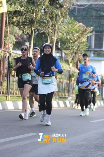 Race photo from Isoplus Run 2024 Surabaya