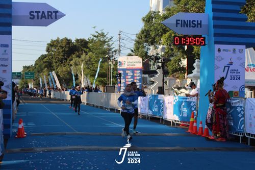 Race photo from Jabar Run 10K 2024