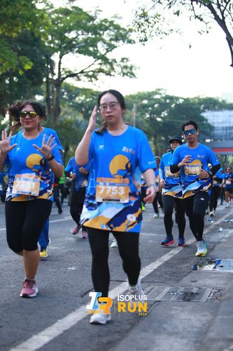Race photo from Isoplus Run 2024 Surabaya