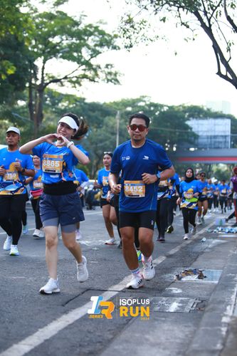 Race photo from Isoplus Run 2024 Surabaya