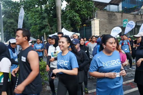Race photo from NU SKIN RUNNING CLUB