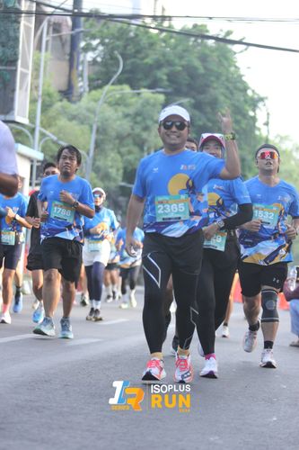 Race photo from Isoplus Run 2024 Surabaya