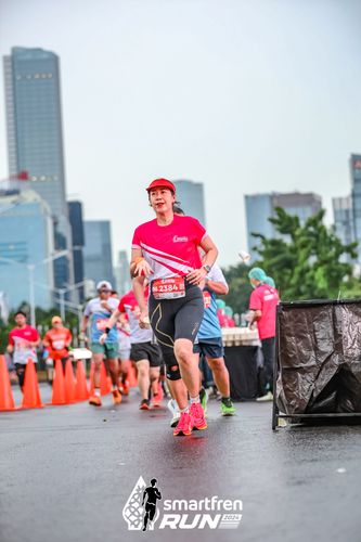 Race photo from Smartfren Run 2024