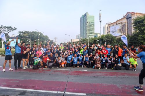 Race photo from NU SKIN RUNNING CLUB