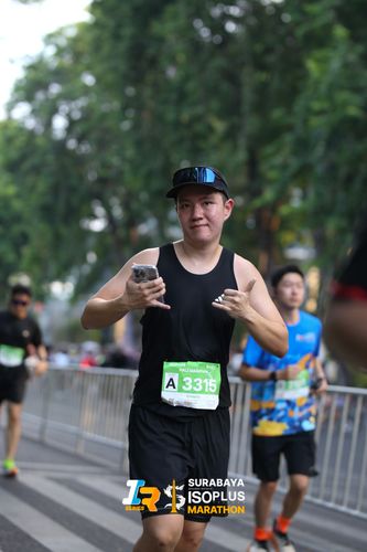 Race photo from SURABAYA ISOPLUS MARATHON 2025