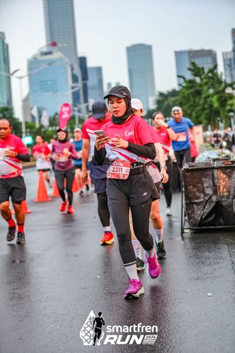 Race photo from Smartfren Run 2024