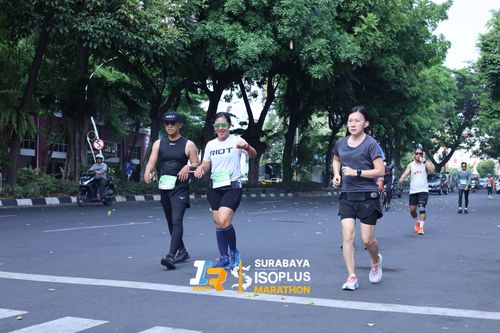 Race photo from SURABAYA ISOPLUS MARATHON 2025