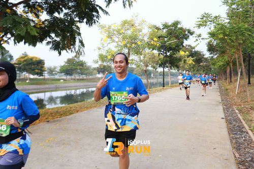 Race photo from ISOPlus Run 2024 Jakarta