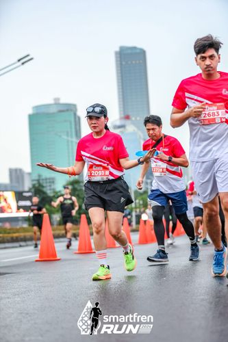 Race photo from Smartfren Run 2024