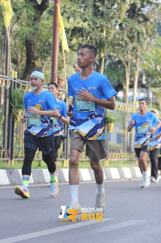 Race photo from Isoplus Run 2024 Surabaya
