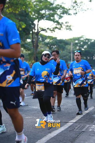 Race photo from Isoplus Run 2024 Surabaya