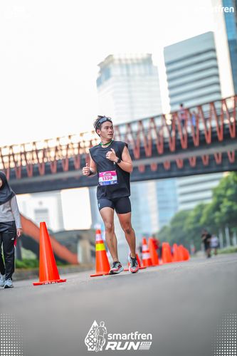 Race photo from Smartfren Run 2025 