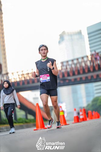 Race photo from Smartfren Run 2025 