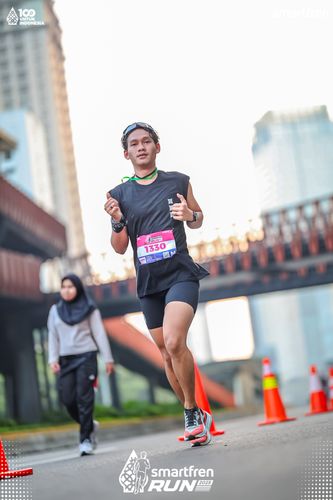 Race photo from Smartfren Run 2025 
