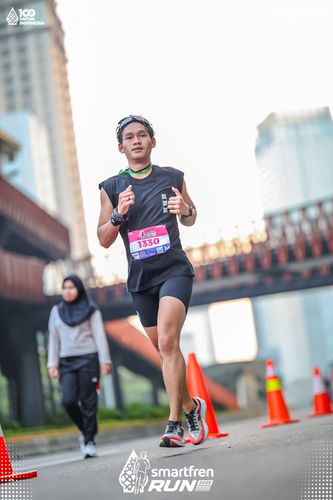 Race photo from Smartfren Run 2025 