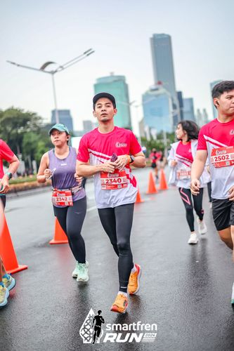 Race photo from Smartfren Run 2024