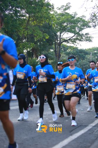 Race photo from Isoplus Run 2024 Surabaya
