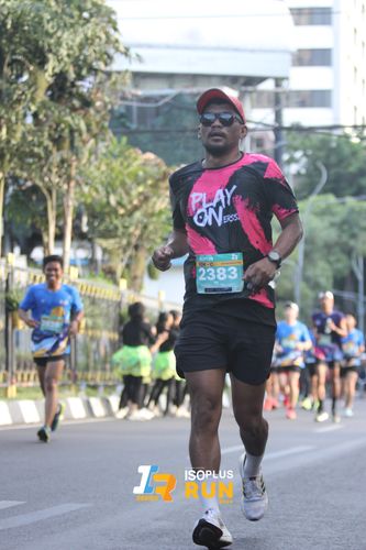 Race photo from Isoplus Run 2024 Surabaya