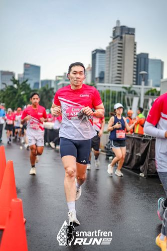 Race photo from Smartfren Run 2024