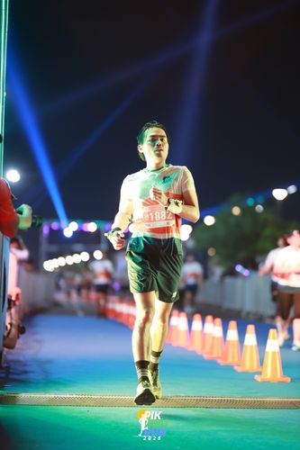 Race photo from PIK NITE RUN 2025