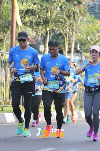 Race photo from Isoplus Run 2024 Surabaya