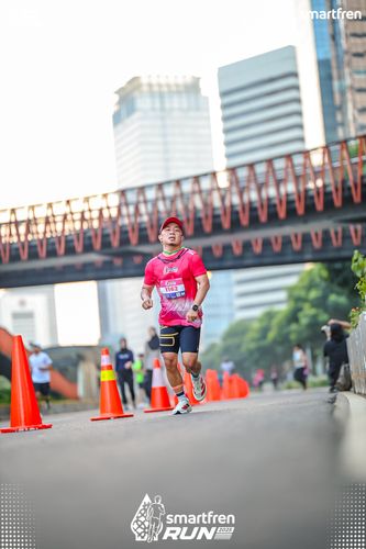 Race photo from Smartfren Run 2025 