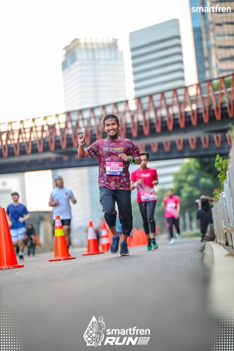 Race photo from Smartfren Run 2025 