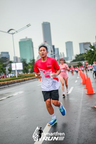 Race photo from Smartfren Run 2024