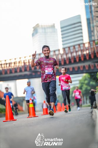 Race photo from Smartfren Run 2025 
