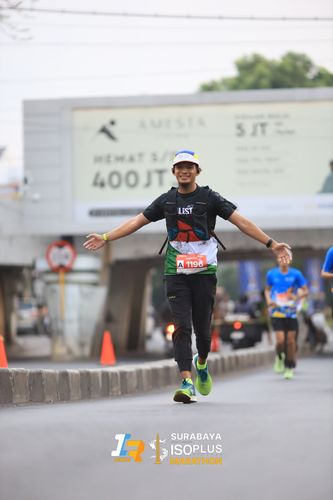 Race photo from SURABAYA ISOPLUS MARATHON 2025