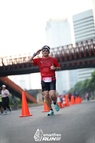 Race photo from Smartfren Run 2025 