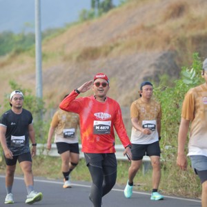Race photo from KEDIRI HALF MARATHON 2026