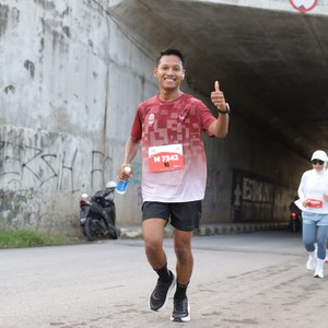Race photo from KEDIRI HALF MARATHON 2026