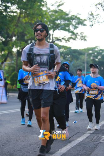 Race photo from Isoplus Run 2024 Surabaya