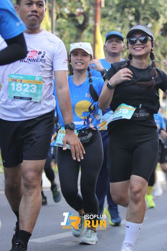 Race photo from Isoplus Run 2024 Surabaya