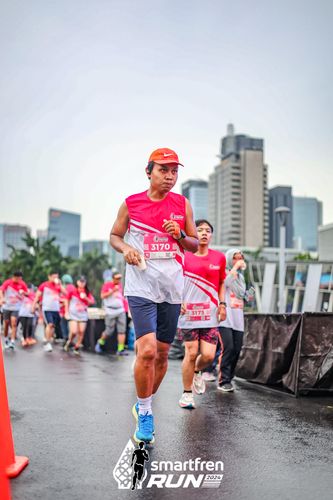 Race photo from Smartfren Run 2024