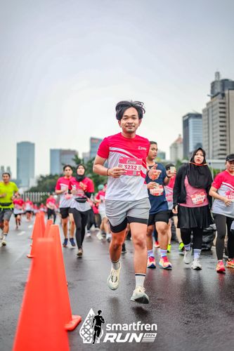 Race photo from Smartfren Run 2024