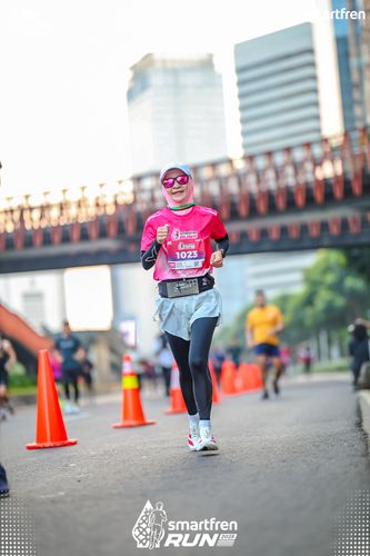 Race photo from Smartfren Run 2025 