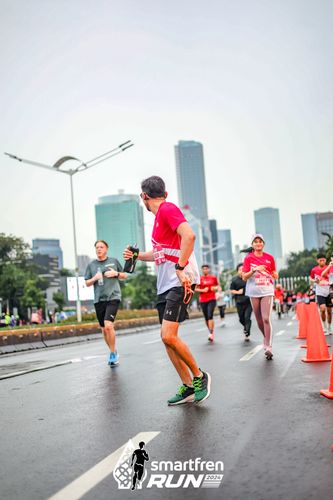 Race photo from Smartfren Run 2024