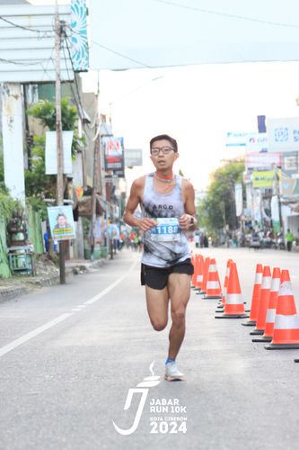 Race photo from Jabar Run 10K 2024