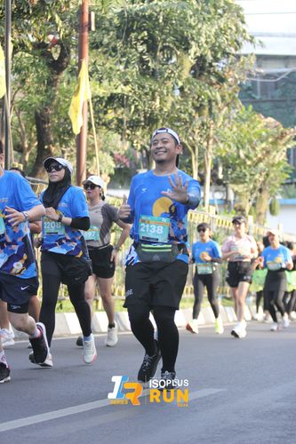 Race photo from Isoplus Run 2024 Surabaya