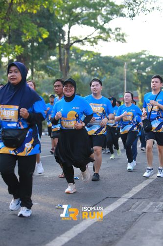 Race photo from Isoplus Run 2024 Surabaya