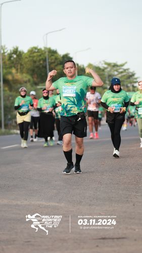Race photo from Arutmin Borneo Run 2024