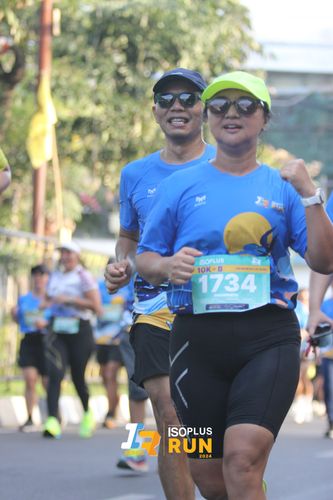 Race photo from Isoplus Run 2024 Surabaya
