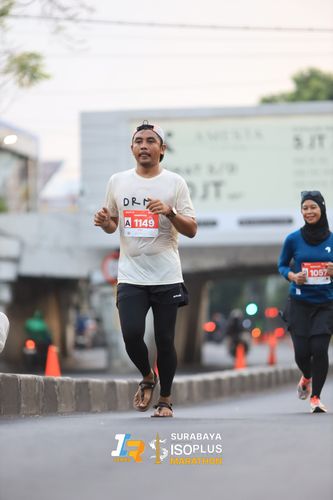 Race photo from SURABAYA ISOPLUS MARATHON 2025