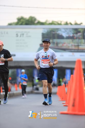 Race photo from SURABAYA ISOPLUS MARATHON 2025