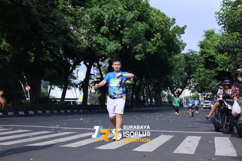Race photo from SURABAYA ISOPLUS MARATHON 2025