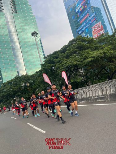 Race photo from ONE RUN 10K VIBES JAKARTA 