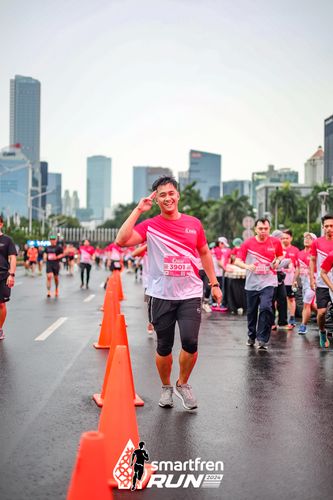 Race photo from Smartfren Run 2024