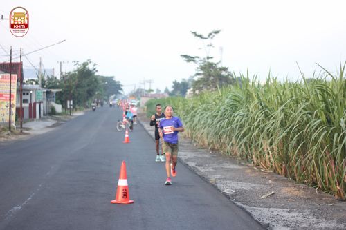 Race photo from Kediri Half Marathon 2024